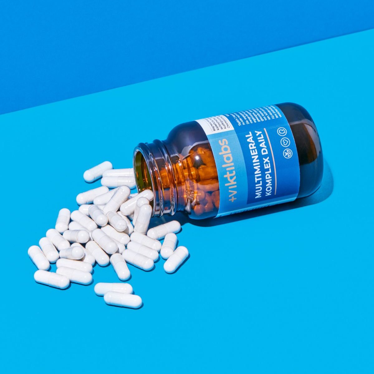 Dose Multimineral Komplex mit Kapseln